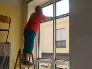 Během letních prázdnin se čtyři českolipské školy dočkají nových oken