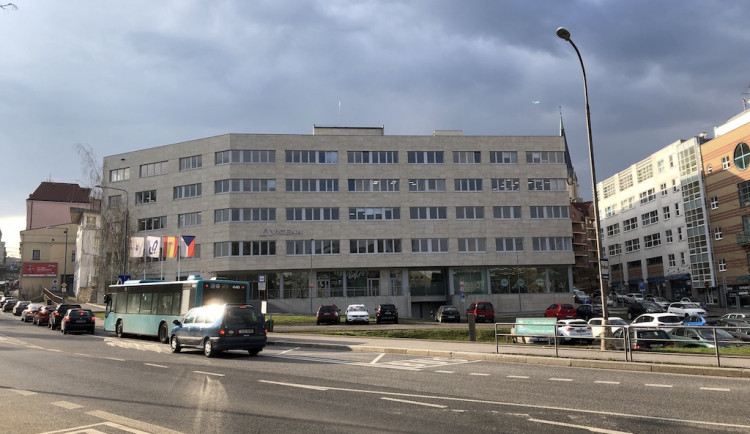 Budovu Aviceny v centru Liberce koupil podnikatel Dědek. Bude tam soukromá ortopedická klinika