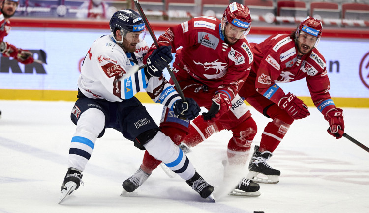 Oslabení Tygři na zvrat nedosáhli, Třinec zvítězil a má mistrovský titul