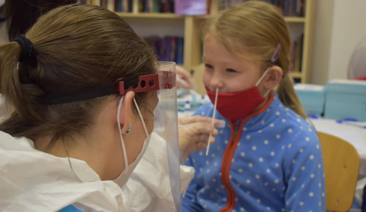 Liberec odmítá platit antigenní testy pro školáky. Nebudeme za stát řešit jeho neschopnost, zlobí se náměstek