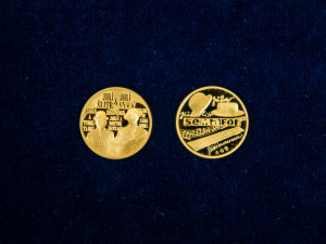 Suchého s Molavcovou spojuje humor, poezie i hudba půl století. V mincovně si vyrazili medaili