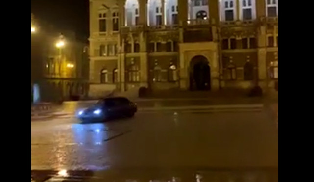 Driftaře z Benešáku pokuta nemine. Strážníci znají jeho identitu