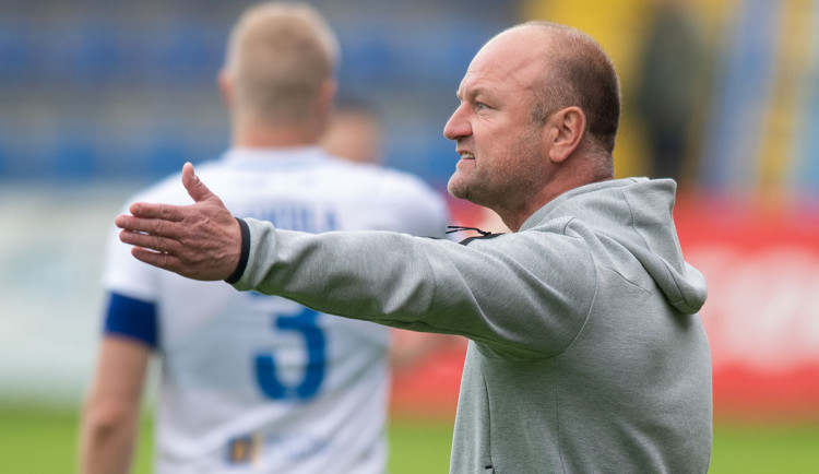 Dokud šance žije, porveme se o to, říká k evropským pohárům Pavel Hoftych