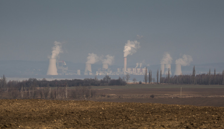 Obyvatelé Uhelné jsou zděšeni jednáním o Turówu. Rypadla se každý den přibližují, bojí se