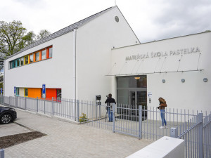 Rekonstrukce ostašovské Pastelky je u konce. Navýšila kapacitu o 40 míst