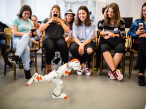 Otestujte si „vejšku“ nanečisto. IT je zábava i pro holky