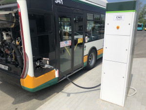 Dopravní podnik má novou plničku CNG. Ušetří peníze i čas za přejíždění do Jablonce