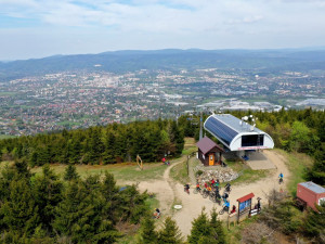Ideální plán na výlet? Ještěd nabízí zážitky pro sportovce i rodiny s dětmi
