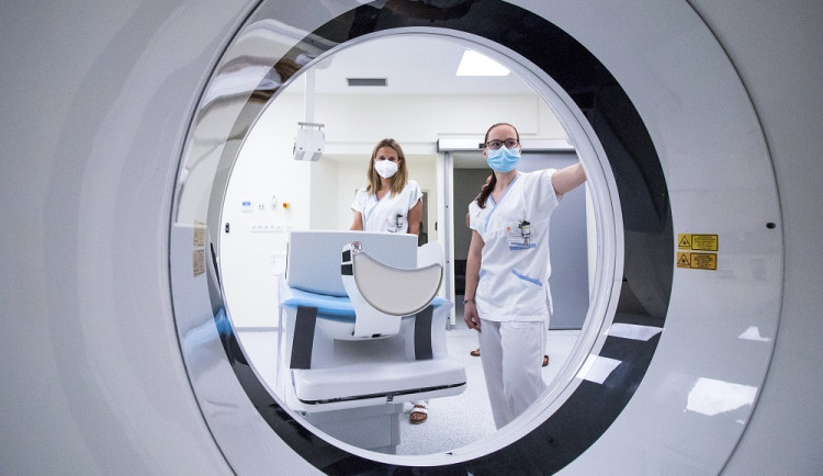 Nové CT v liberecké nemocnici je rychlejší a navíc daleko méně zatěžuje pacienta zářením