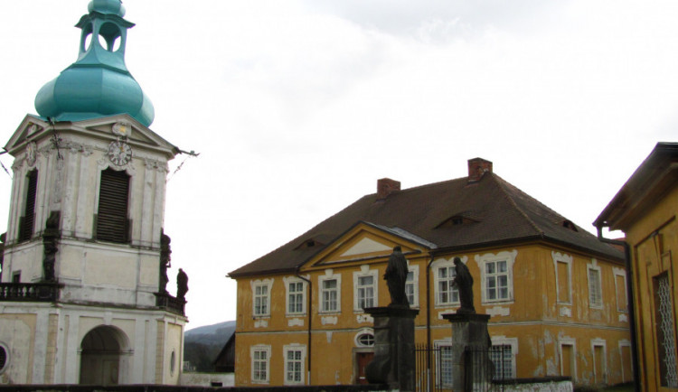 Kostel v Horní Polici