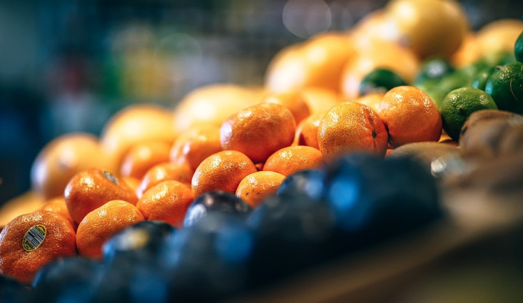 Díky státním svátkům nás čeká prodloužený víkend. Obchody zůstanou otevřené