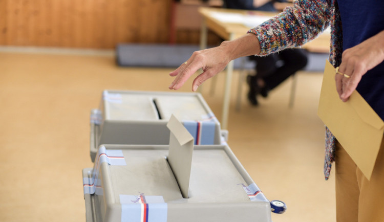 Kdo povede strany v Libereckém kraji do voleb? Pekař Bláha už kandidovat nebude