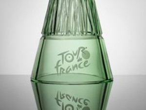 Letošní trofej na Tour de France opět pochází z rukou českých sklářů