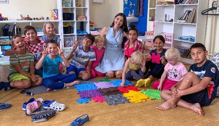 Z některých dětských příběhů jsem byla v šoku, říká miss a zakladatelka Nadačního fondu Karolína Kopincová