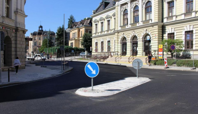 Křižovatka u pošty se otevře