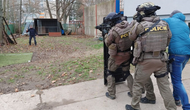 Krizoví interventi a vyjednavači: Naše práce je náročná, ale děláme něco, na čem záleží, co pomáhá a má opravdu smysl