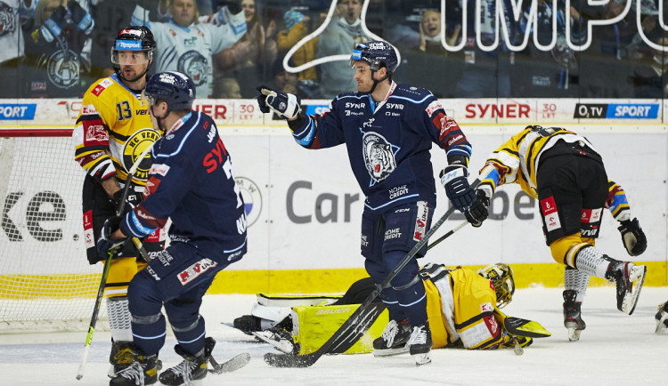 Po čtyřech prohrách konečně výhra. Tygři porazili Litvínov 3:0