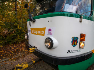 Mrtvici mnoho lidí nepozná, přitom při záchraně jde o minuty. Liberečáky na to upozornila tramvaj