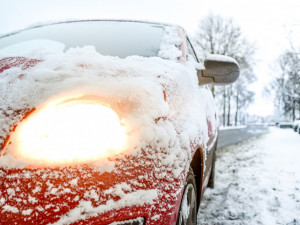 Na Horní Maxov a dalších sedmnáct úseků v kraji mohou řidiči jen se zimní výbavou