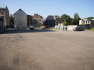 Parkoviště v Lucemburské je dokončeno. Nabízí víc než padesát míst