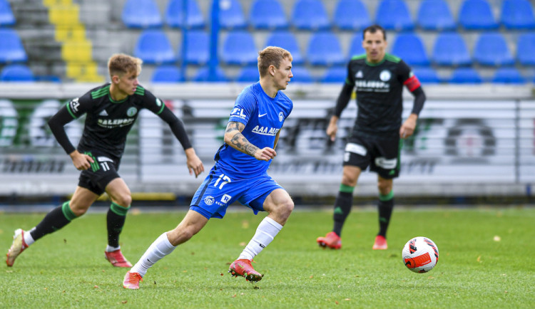 Třetí výhra v řadě. Slovan gólem Tupty v závěru porazil Bohemians 2:1