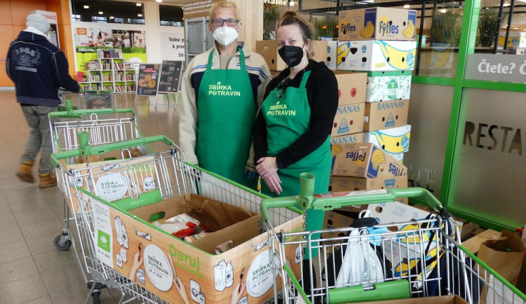 Liberecká potravinová banka získala v podzimní sbírce rekordních 20,5 tuny zboží