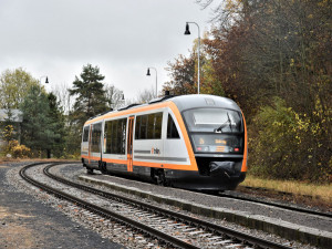 Nízkopodlažní vozy, wifi připojení, dětský koutek. Od neděle začnou mezi Mladou Boleslaví a Rumburkem jezdit vlaky Die Länderbahn 