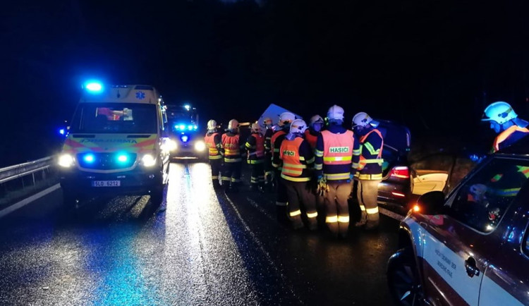 Neviditelné nehody. V tomto ročním období jsou chodci a cyklisté nejvíc ohrožení