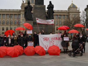 V pátek je Mezinárodním dnem proti násilí na ženách a mužích pracujících v sexbyznysu