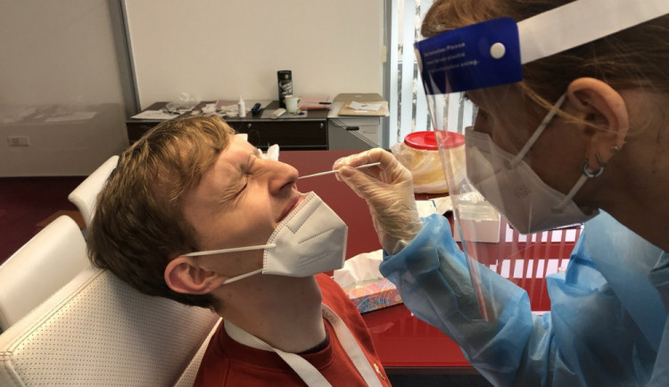 V Brně se bude testovat na koronavirus o Vánocích i svátcích
