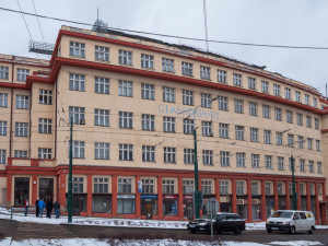 POLITICKÁ KORIDA: Má Liberec koupit budovu bývalého Skloexportu?