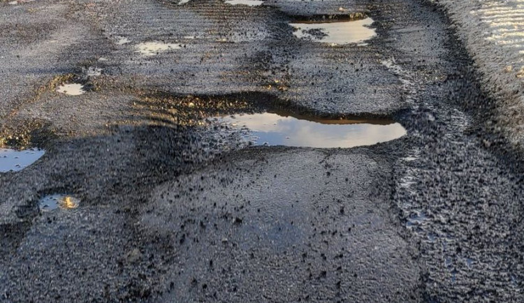 Silnice II/290 ve Vysokém nad Jizerou