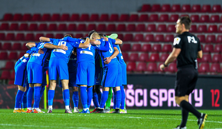 Slovan nezačne ligové jaro ani o víkendu. Utkání s Pardubicemi bylo kvůli karanténě hostů odloženo