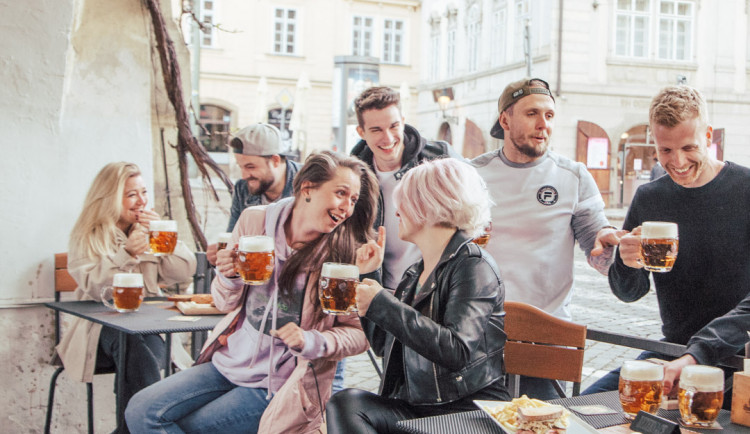 Mobilní aplikace, která pivo vidí i slyší, odmění za každý jeho nákup