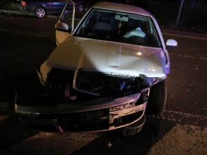 Řidička v Železném Brodě nedala přednost v jízdě. Způsobila statisícovou škodu