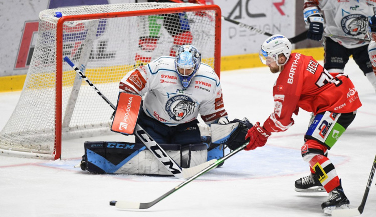 Tygří obrat v posledních minutách. V Pardubicích vyhráli 2:1
