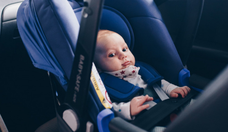 Při výběru autosedačky je rozhodující váha a výška dítěte