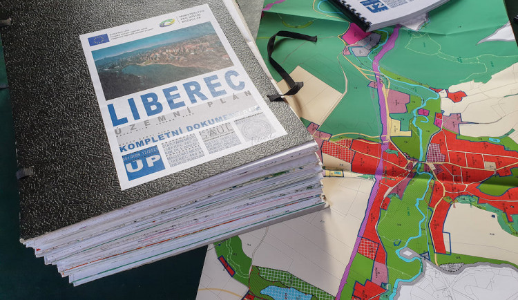 POLITICKÁ KORIDA: Co pro Liberec znamená schválení územního plánu?
