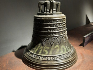 Ztracený a znovu objevený. Nejstarší liberecký zvon je k vidění v Severočeském muzeu