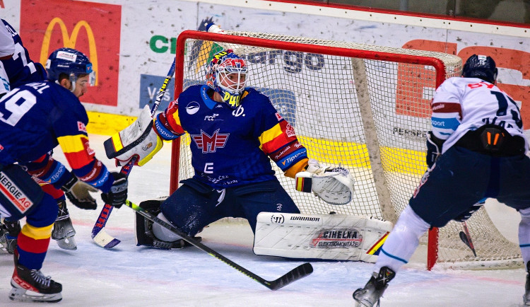 Tygři prohráli v Budějovicích 3:5. Čeká je předkolo play off