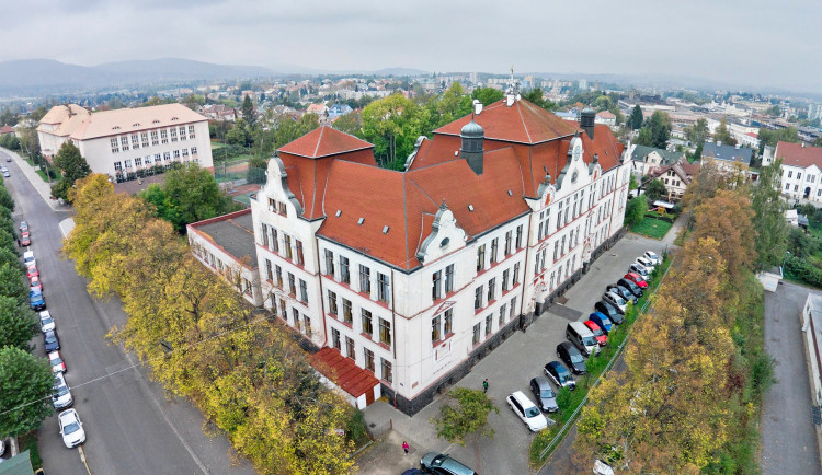 Liberec nechá opravit školu U Školy. Na rekonstrukci má padesát milionů