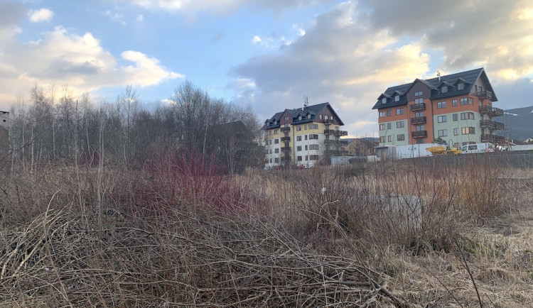 Liberec nabídne developerům pozemky, část bytů mu zůstane. Stavět může město samo, namítá opozice