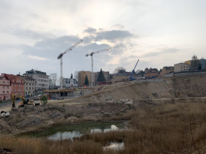 Na Perštýně roste pět set bytů. První stovku už si lidé rezervovali, hotové budou až za rok