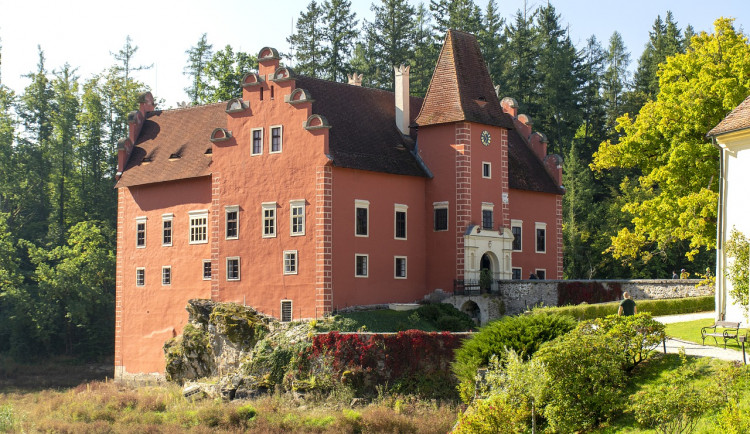 Červená Lhota zůstává bez vody. Návštěvníci se ale mohou těšit na nové expozice