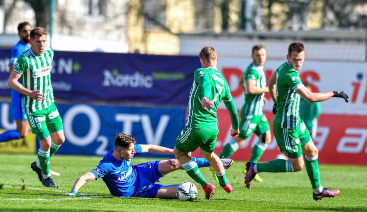 Slovan veze z Bohemians bod. Brankář Vliegen v ligové premiéře udržel nulu
