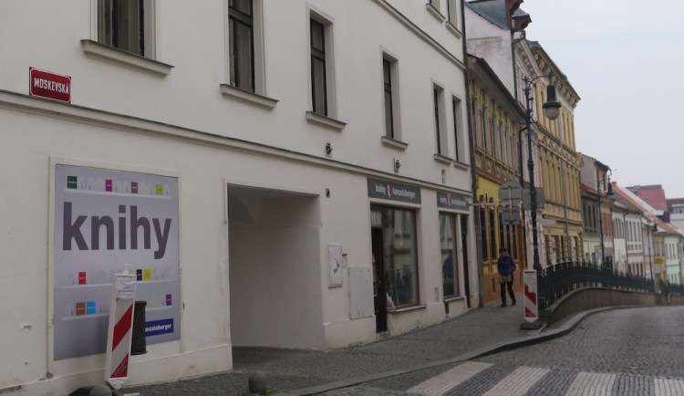 Dvě třetiny lidí odmítly přejmenování ulic v České Lípě. Anketa ještě nekončí