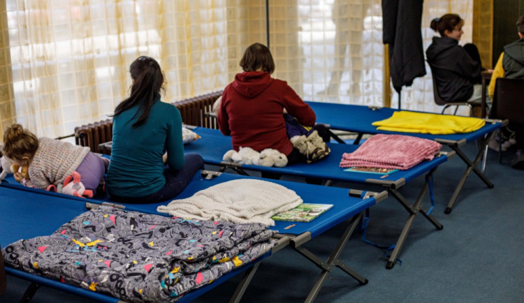 Před létem bude potřeba přestěhovat uprchlíky z hotelů v Libereckém kraji