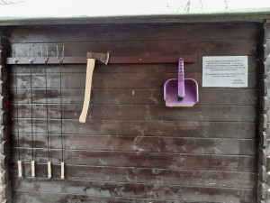 Veřejné ohniště ve Vesci dostalo novou podobu