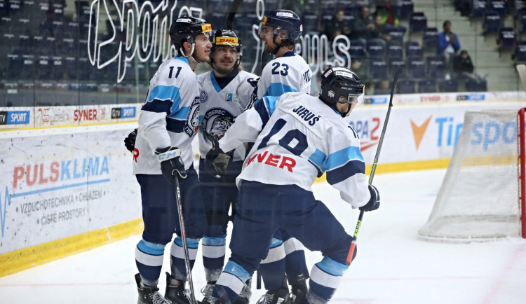 Junioři hrají o vše. Ve finále odvrátili dva mečboly Plzně, rozhodne se v Liberci