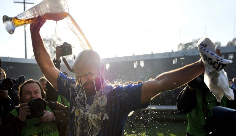 Další kulaté výročí. Před deseti lety získal Slovan třetí titul